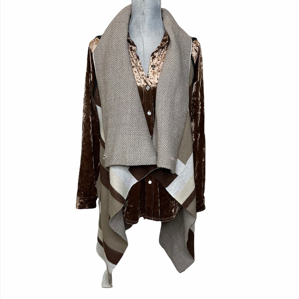 TRIBAL Brown / Tan Reversible Sweater Vest OS
